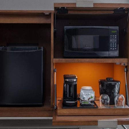 Courtyard By Marriott Olympia Hotel Ngoại thất bức ảnh